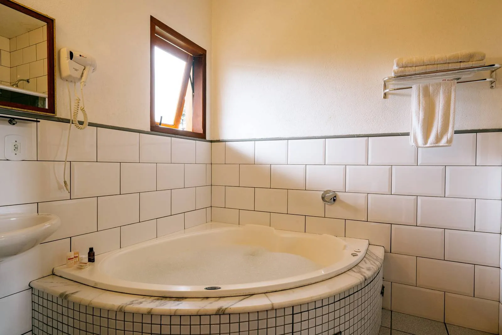 Amanita Estalagem - Chale Luxo (5)